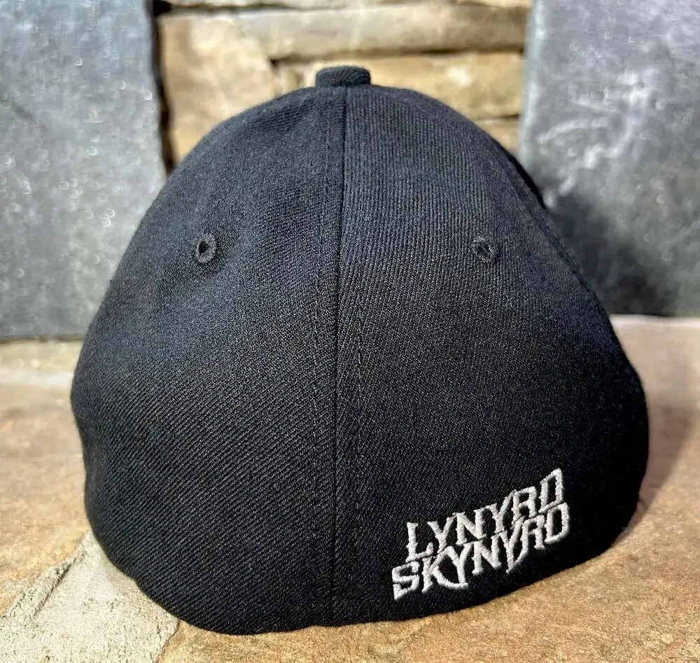 Lynyard Skynyrd black L/XL baseball Cap Skull Wings 2005
